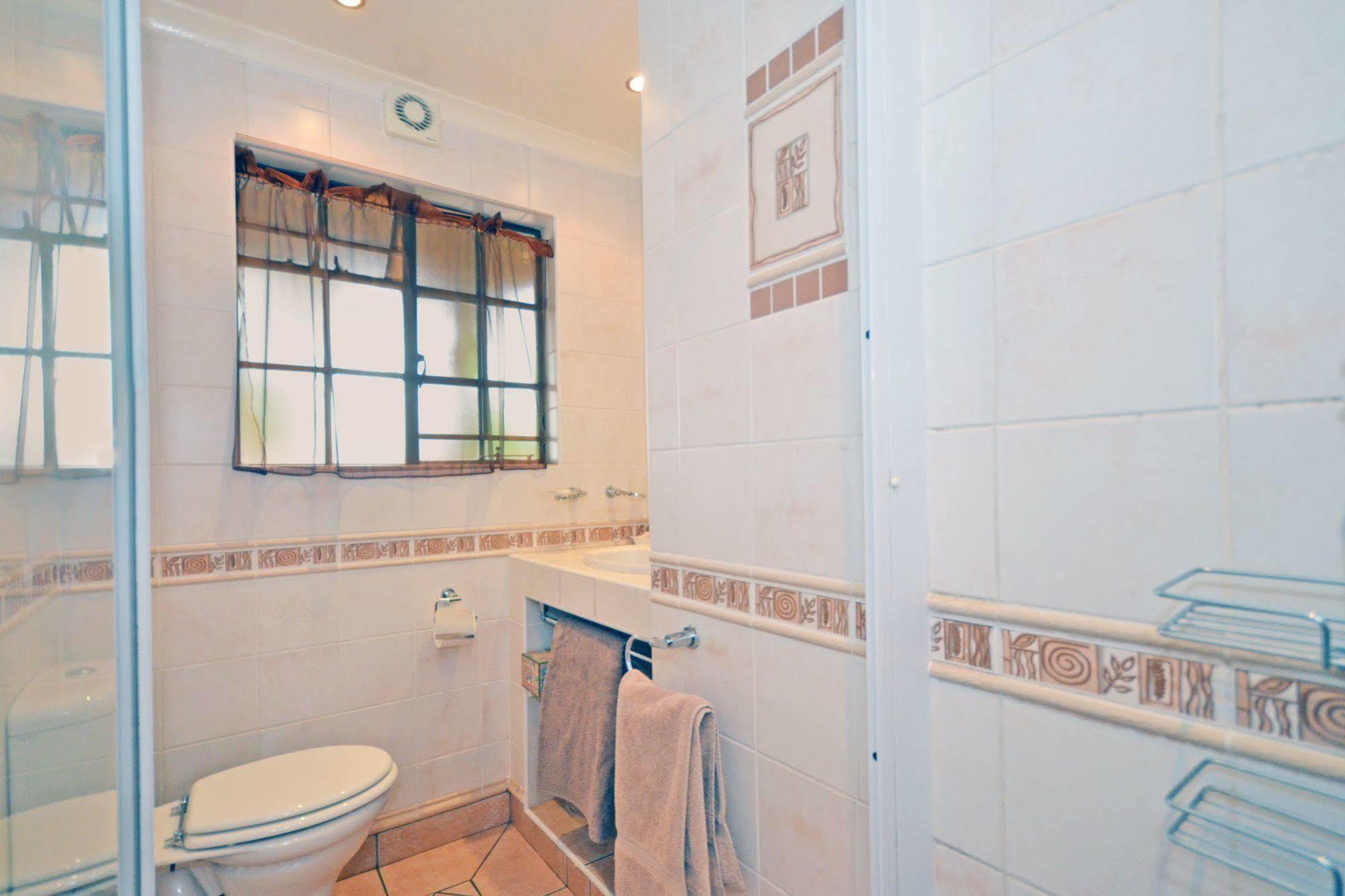 Cherry Tree Cottage B&B Linden Johannesburg Exterior foto